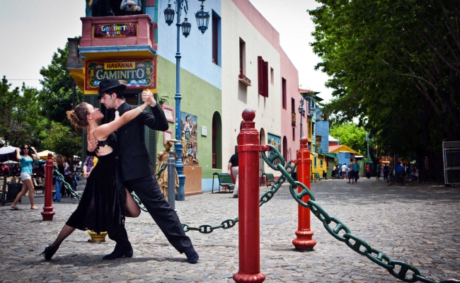 Viaje a Buenos aires y Colonia desde Villa Maria